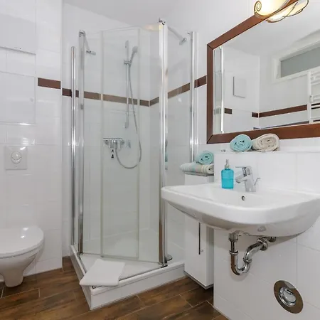 Gutsschloss Amanda * Rerik