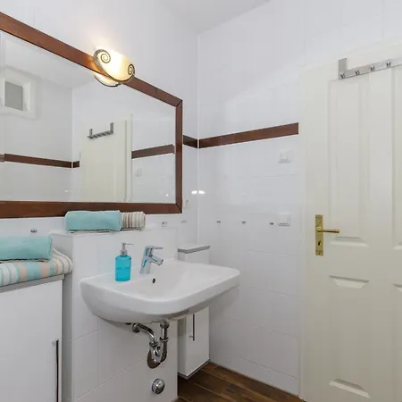 Gutsschloss Amanda Apartment Rerik